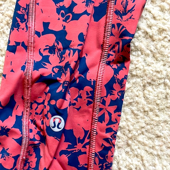 Lululemon Pants - Picture 5 of 5